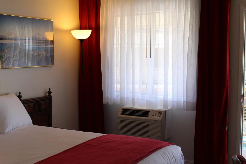 ميدفورد Sovana Inn الغرفة الصورة